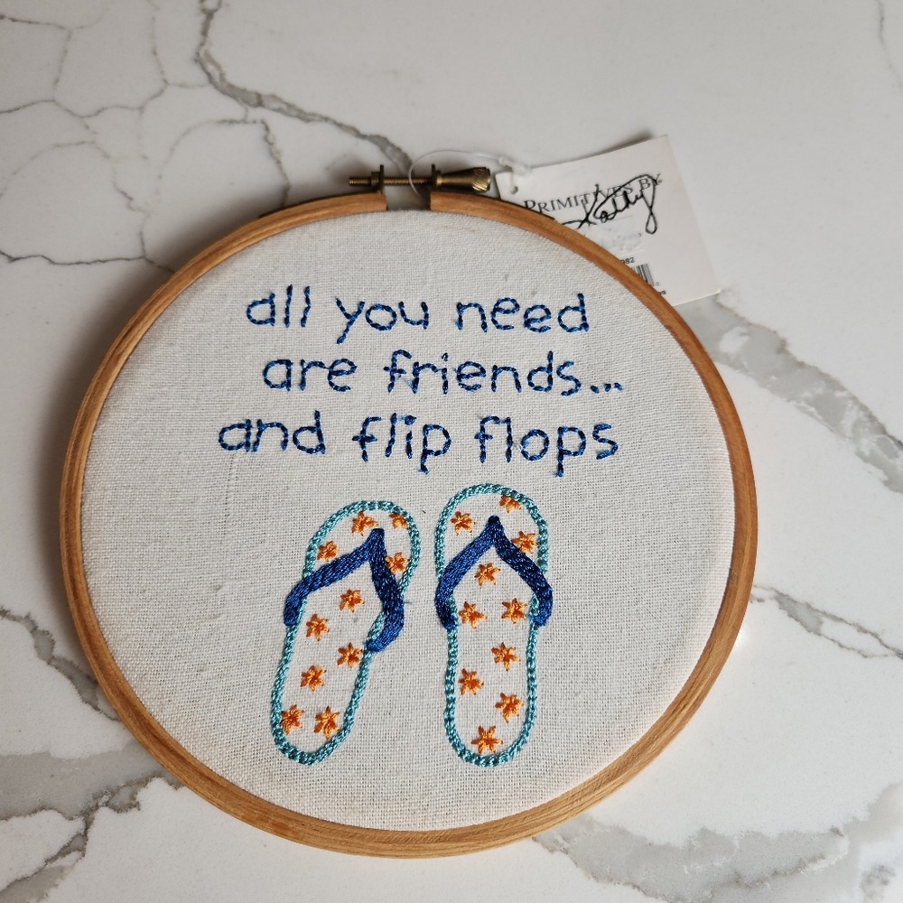 NWT PRIMITIVES BY KATHY STITCHERY-FLIP FLOPS - FRIENDS 🧡